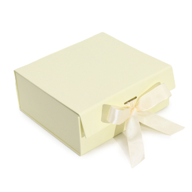 Flat Pack Gift Box - Medium Square (20x18.2x8cm) - Ivory