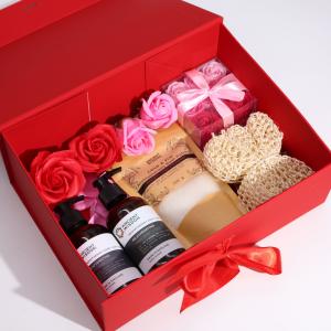 Flat Pack Gift Box - Extra Large (33x25x12cm) - Red